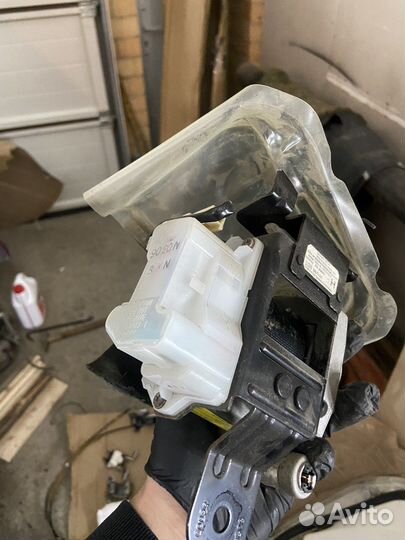 Некоторые запчасти с мазда рх-8