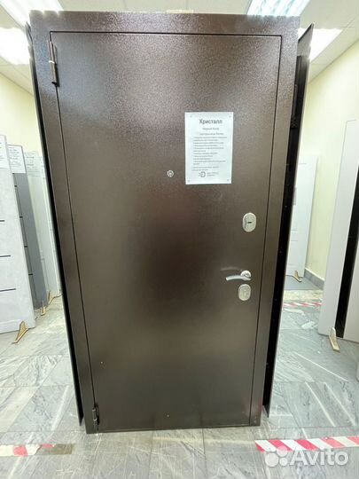 Дверь входная