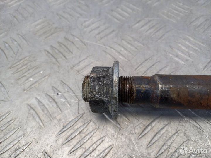 Ось переднего нижнего рычага передний левый Газ