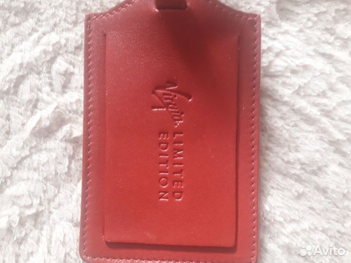 Кожаная бирка на чемодан