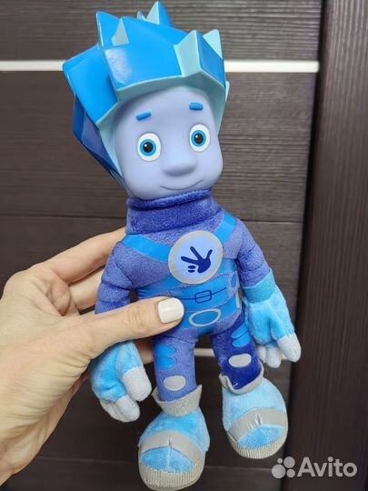 Нолик, Симка