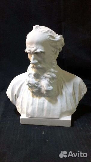 Бюст Толстой Л. Н. 21см