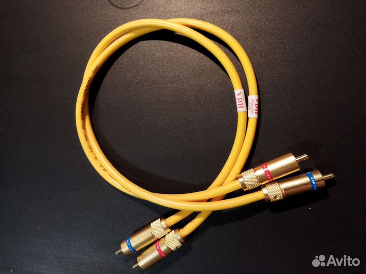 Межблочный кабель 2 RCA Van den Hul 0.5