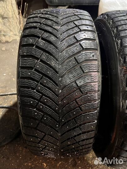 Michelin X-Ice North 4 245/50 R18