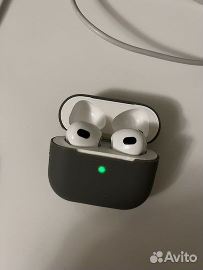 Беспроводные наушники