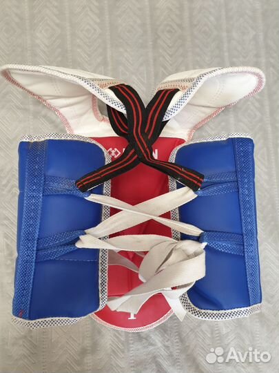 Жилет для тхэквондо