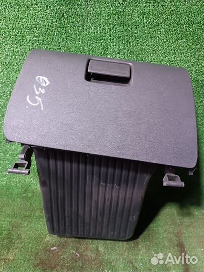 Бардачок Ford Focus II (2005—2008)