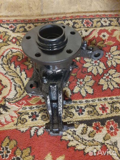 7H8407258C. Кулак правый Фольксваген Т6