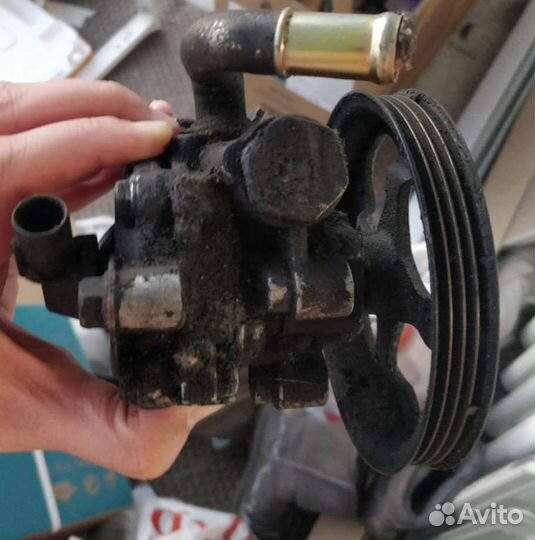 Продам насос Гур на митсубиси паджеро мини Н58