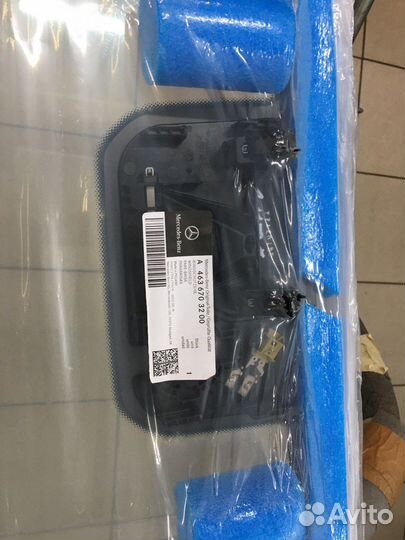 Стекло ветровое Mercedes G-class A4636703200