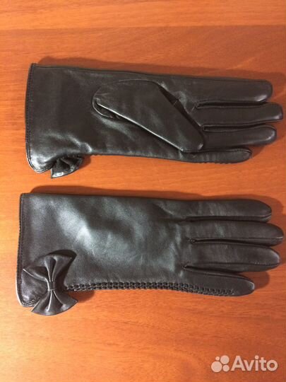 Перчатки женские