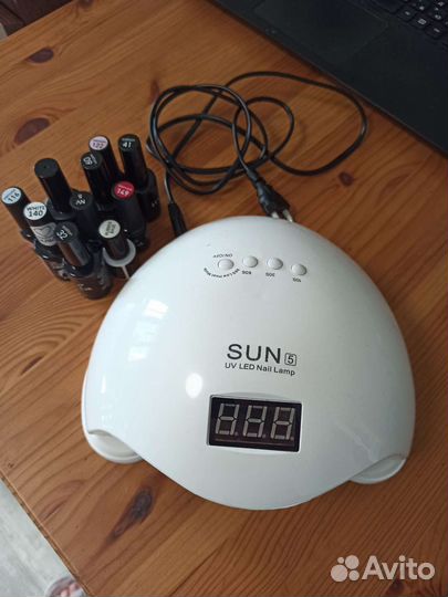 LED-лампа для маникюра