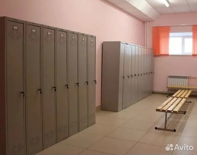 Шкаф металлический Кабинка для раздевалок