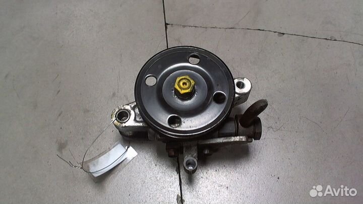 Гур Hyundai Trajet, 2005