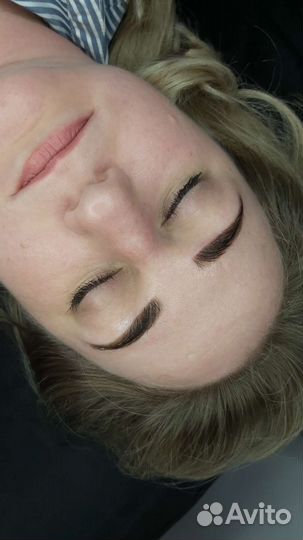 Татуаж, микроблейдинг, оформление бровей