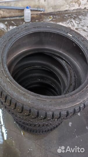 Nokian Tyres Hakkapeliitta 9 SUV 275/40 R21