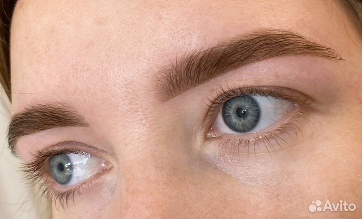 Коррекция бровей