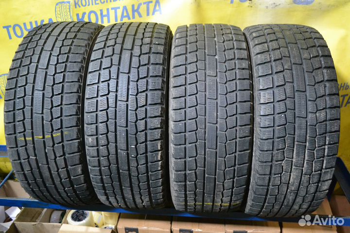 Yokohama Ice Guard IG20 215/45 R17
