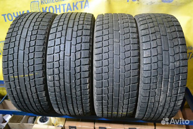 Yokohama Ice Guard IG20 215/45 R17