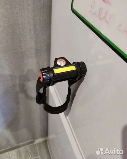 Налобный фонарик