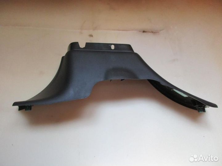 Накладки средних стоек Range Rover Sport 2 L494 4