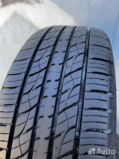 Kumho Crugen Premium KL33 215/60 R17