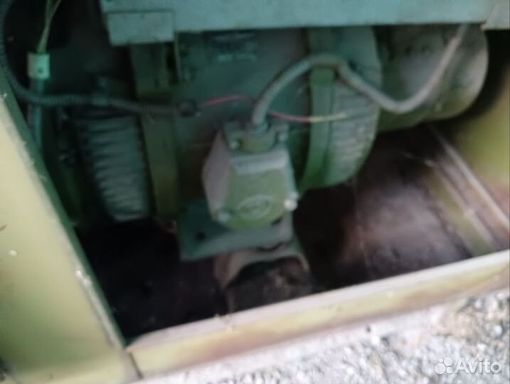 Армейские генератор