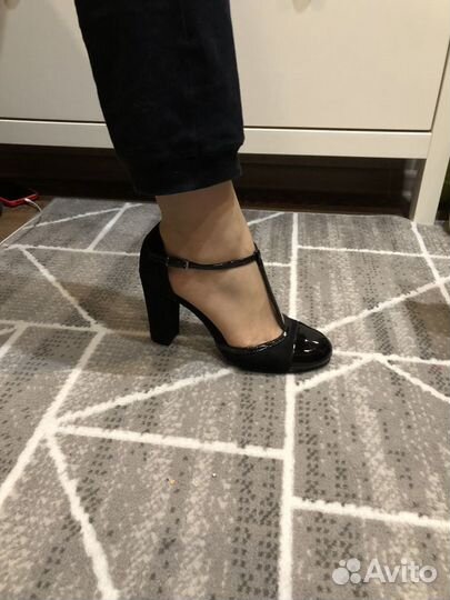 Туфли женские 39