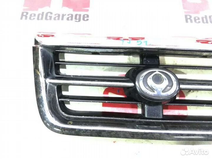 Решетка радиатора Mazda Proceed Levante TJ51W J20A