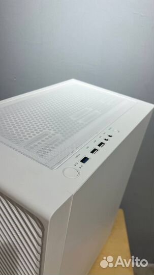 Белый корпус для игрового пк