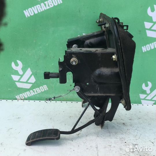 Блок педалей Опель Мовано