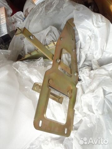 Кронштейн крепления эбу двигателя ваз 2110 купить в Симферополе с ...