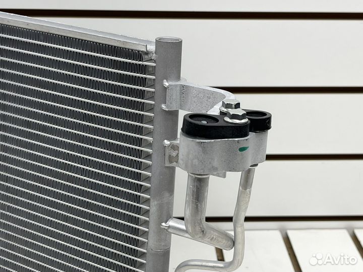Радиатор кондиционера Kia Ceed 1 2006-2012