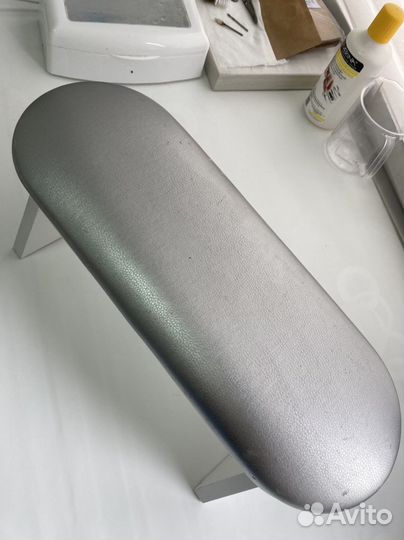 Подставка для рук маникюрная