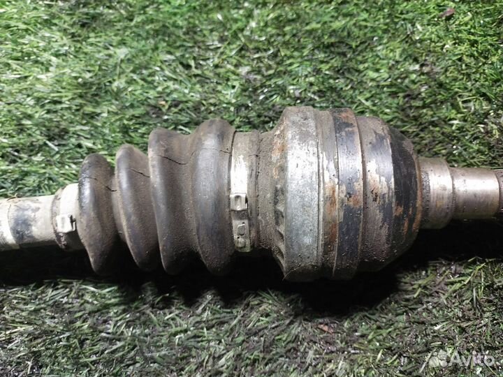 Полуось передняя левая Chevrolet Aveo I