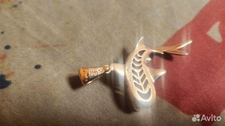 Акула золотая 13.7 гр