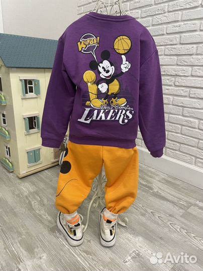 Новый костюм Zara Lacers Мики 104,110