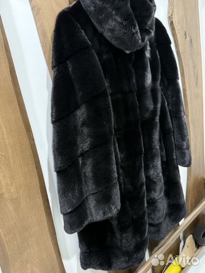 Шуба норковая Blackglama (р52)