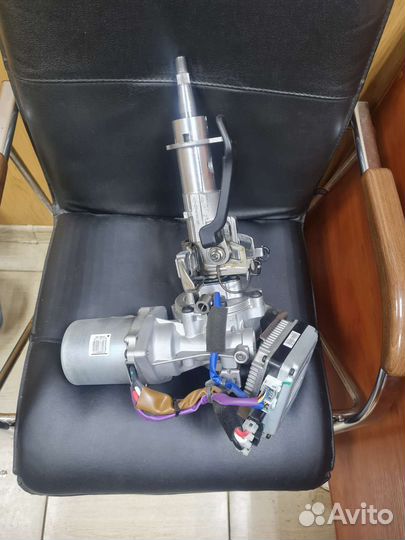 Колонка рулевая hyundai Santa fe 563002w100