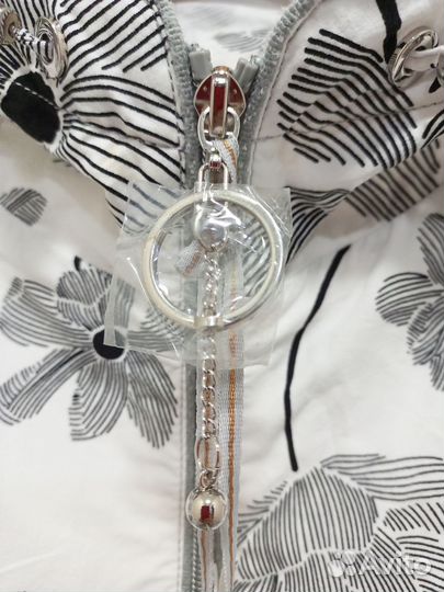 Ветровка новая размер 50-54, суперская