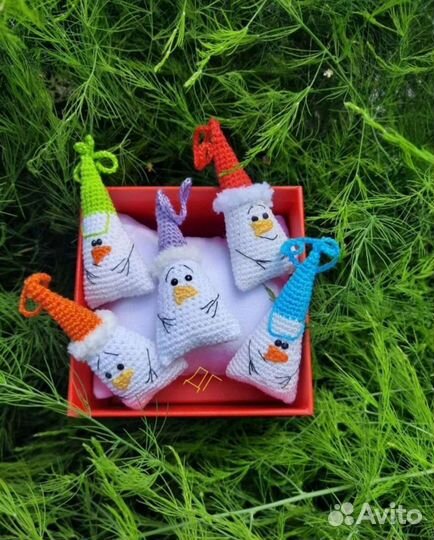 Игрушки новогодние на ёлку