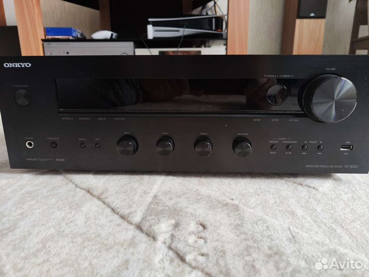 Сетевой стерео ресивер Onkyo TX-8050