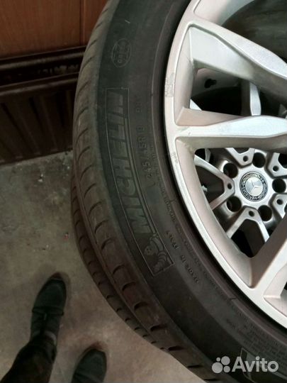 Комплект колес на mercedes r19