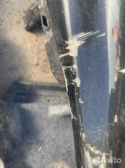 Переднее правое крыло Volvo s40 2