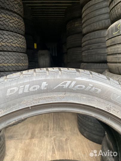 Michelin Pilot Alpin PA4 255/45 R19 104W