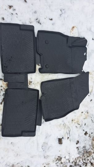 Автомобильные коврики на черри тигго 7 про
