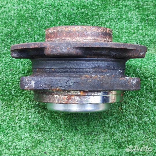 Ступица передняя Bmw 5-Series F10