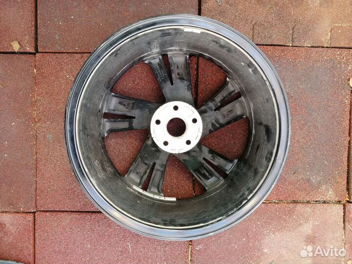 Диск R 19 Volkswagen Tiguan. 1 штука