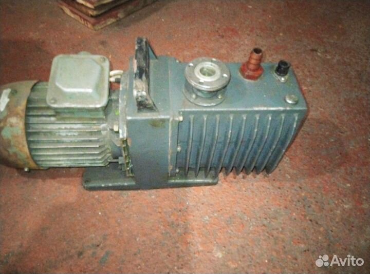 Насос вакуумный 2нвр-5дм