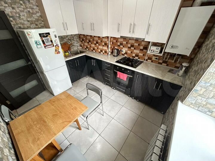 1-к. квартира, 42 м², 8/12 эт.